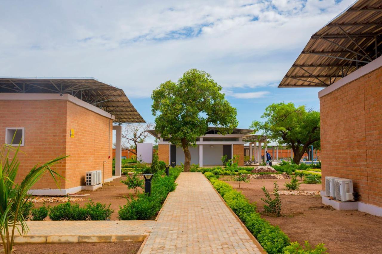 Dunia Hotel Ouagadougou Loumbila Kültér fotó