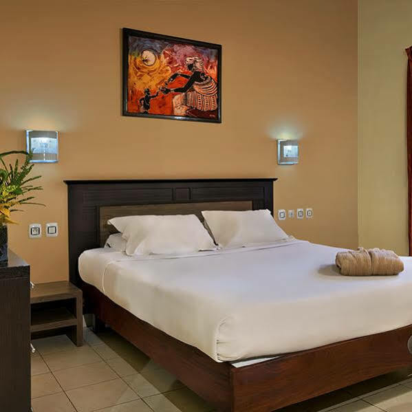 Dunia Hotel Ouagadougou Loumbila Kültér fotó