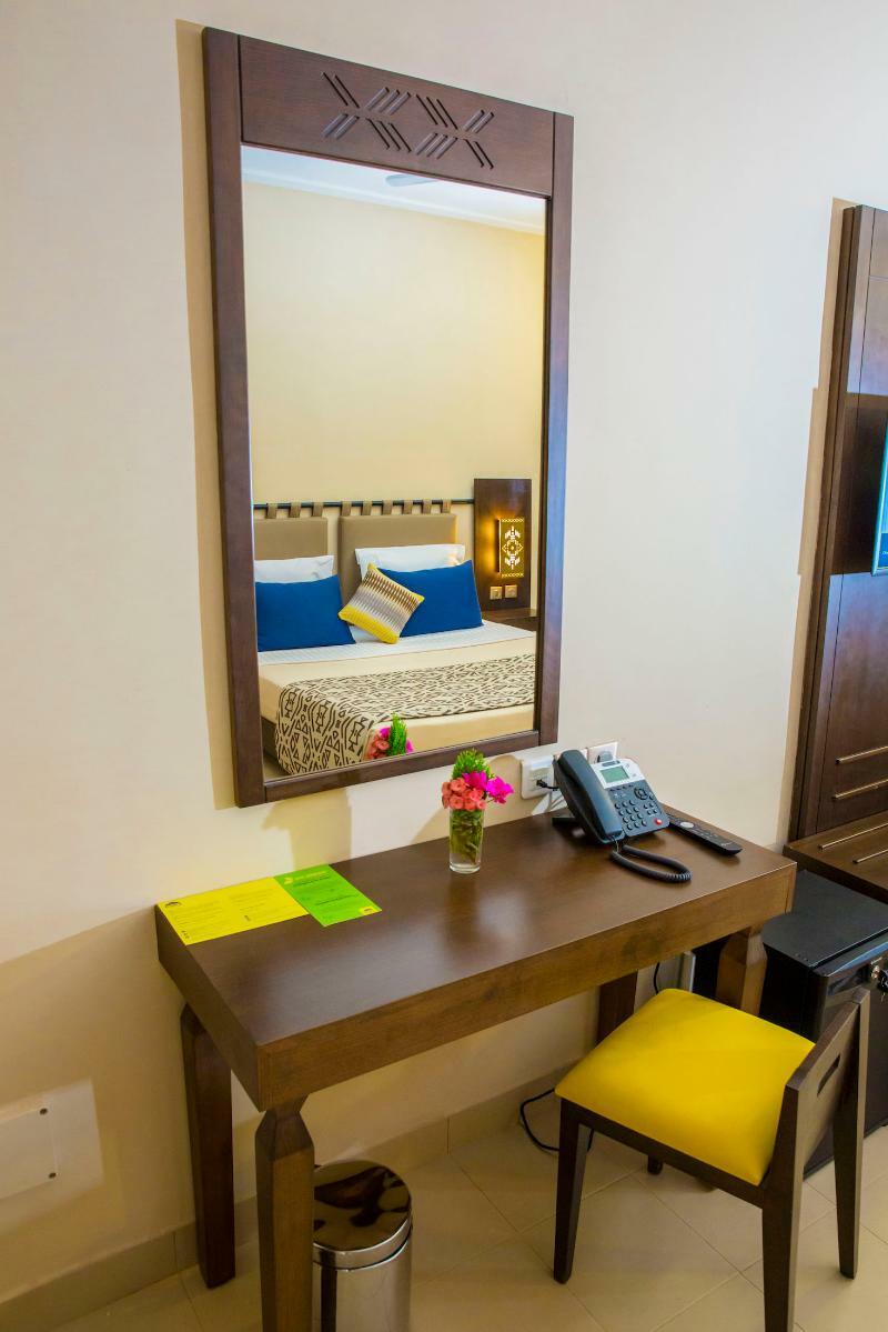 Dunia Hotel Ouagadougou Loumbila Kültér fotó
